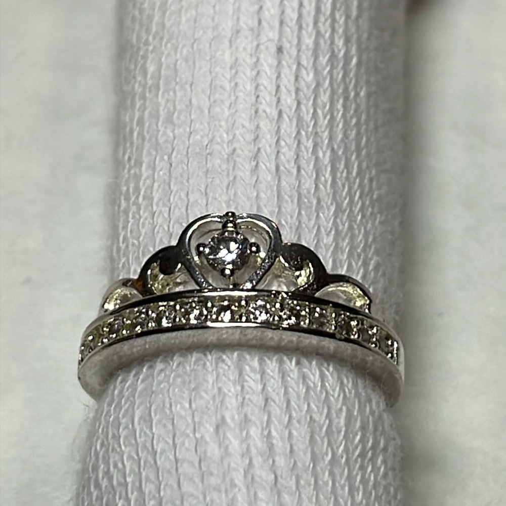 Crown ring stamped 0.925